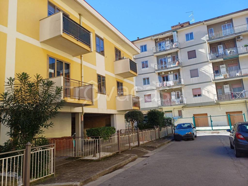 Appartamento in vendita a Roccapiemonte via San Giovanni Battista