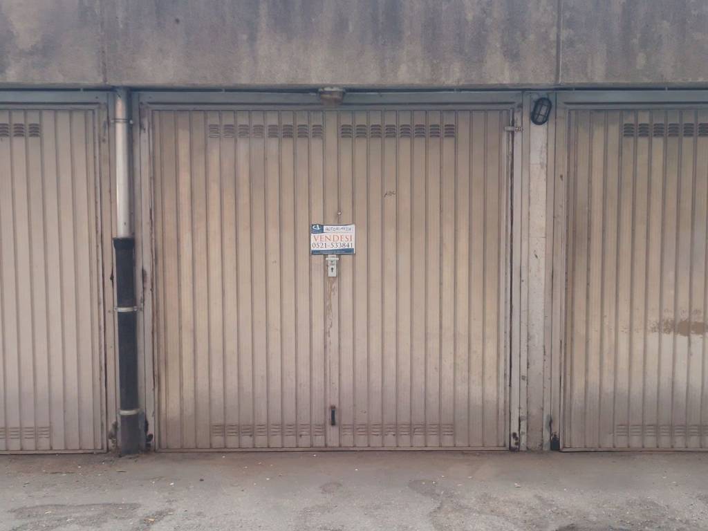 Garage in vendita a Parma largo Ferruccio Parri