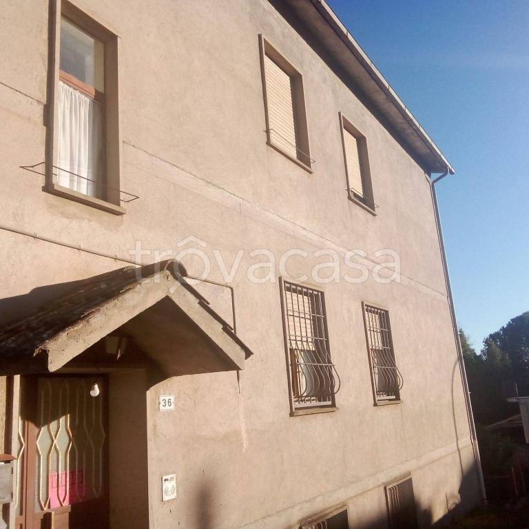 Appartamento in in vendita da privato a Fabrica di Roma via Circonvallazione, 36