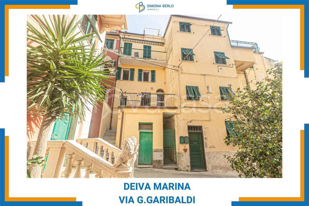 Appartamento in vendita a Deiva Marina via Giuseppe Garibaldi