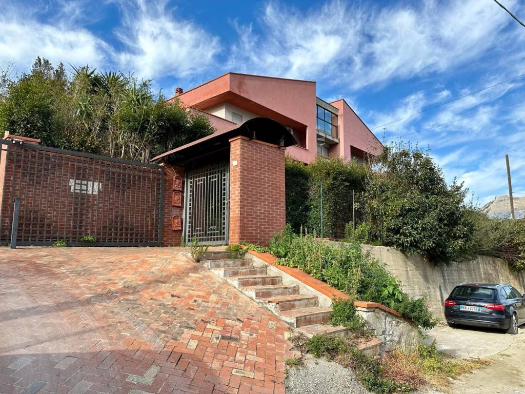Villa in vendita ad Altofonte via Magellano, 4