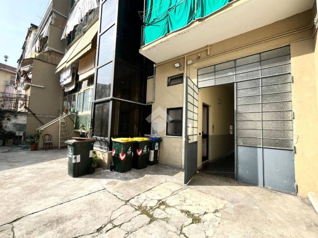 Garage in vendita a Torino via Sette Comuni, 59