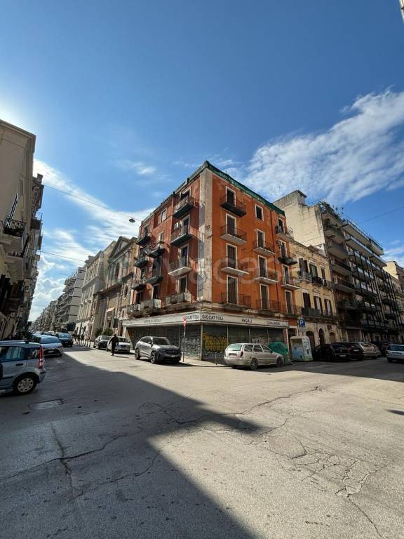 Appartamento in vendita a Bari via calefati, 258
