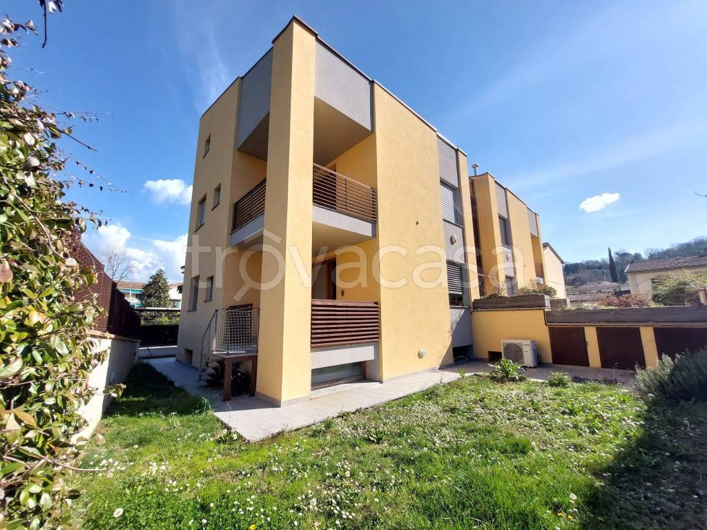 Villa in vendita a Bagno a Ripoli via Pian di Grassina