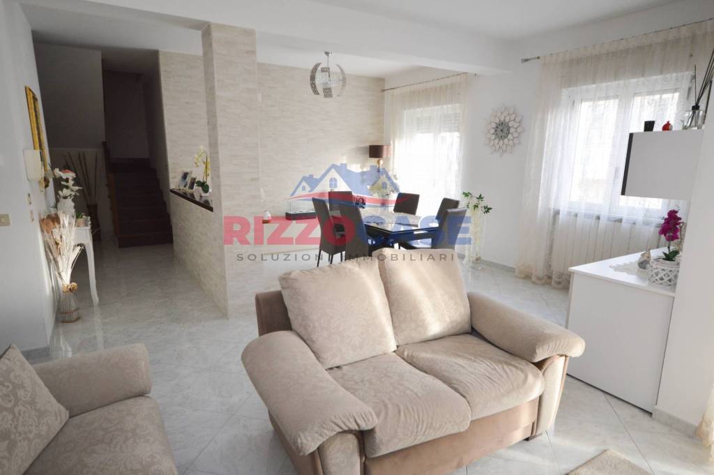 Appartamento in vendita a Corigliano-Rossano via Milei, 42