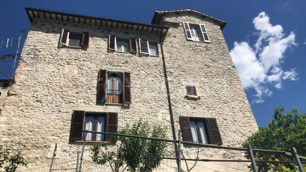 Casa Indipendente in vendita ad Arrone via del Borgo, 9