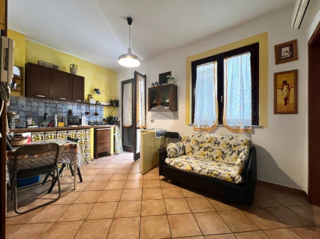 Appartamento in vendita a Palermo via dei Frangiai, 50