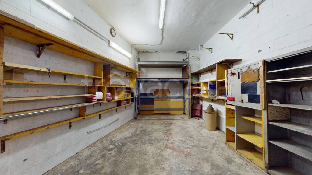 Garage in vendita a Torino via Francesco Cigna, 42