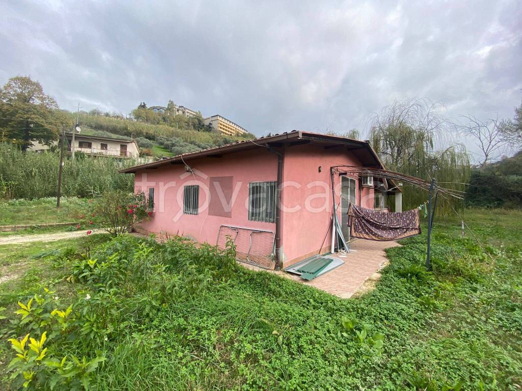 Villa in vendita a Mentana via Acireale