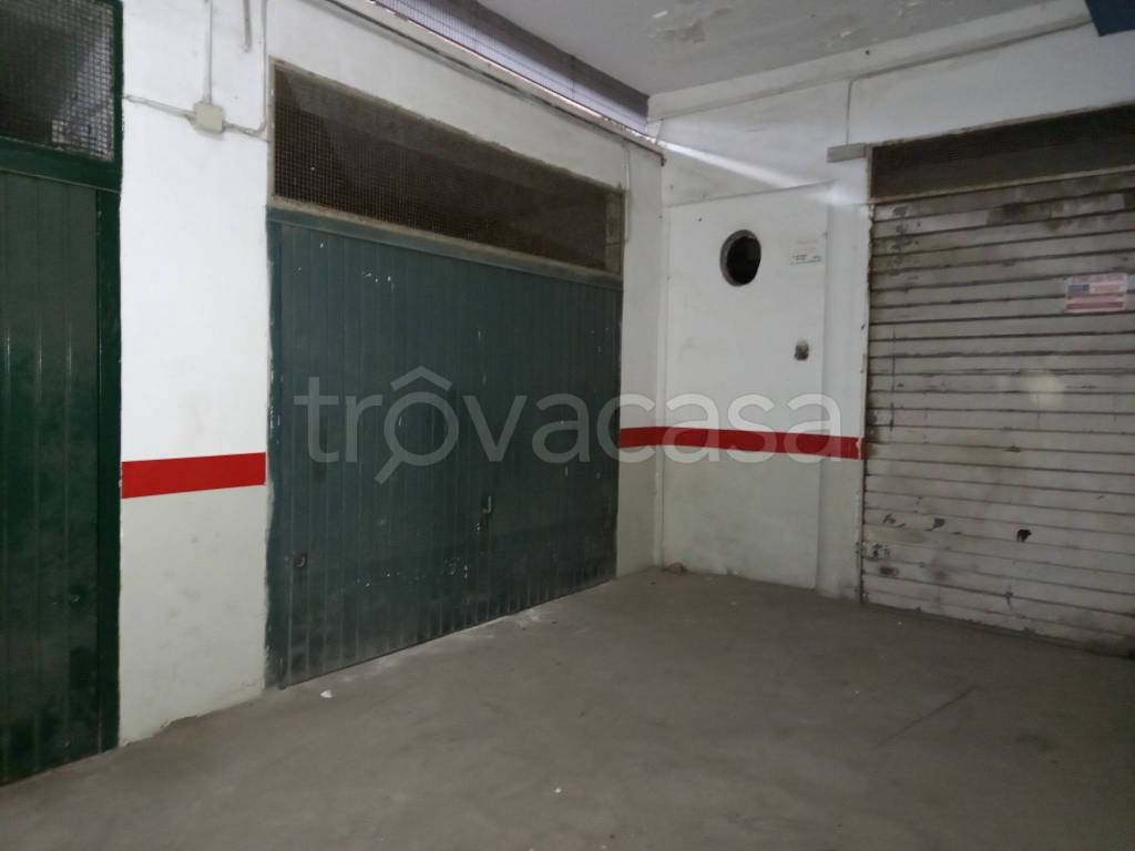 Garage in vendita a Termoli via Alcide De Gasperi
