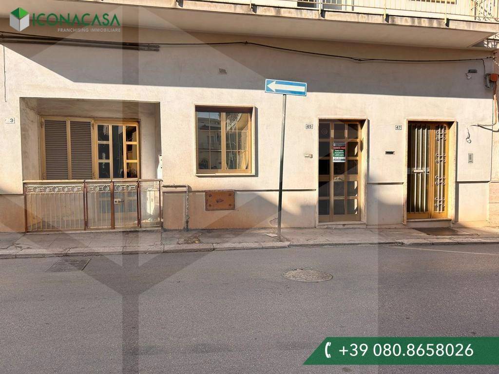 Appartamento in vendita a Bitetto via Estramurale Lucatorto, 45