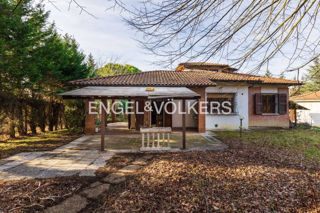 Villa in vendita a Valsamoggia via Valle del Samoggia, 820/a