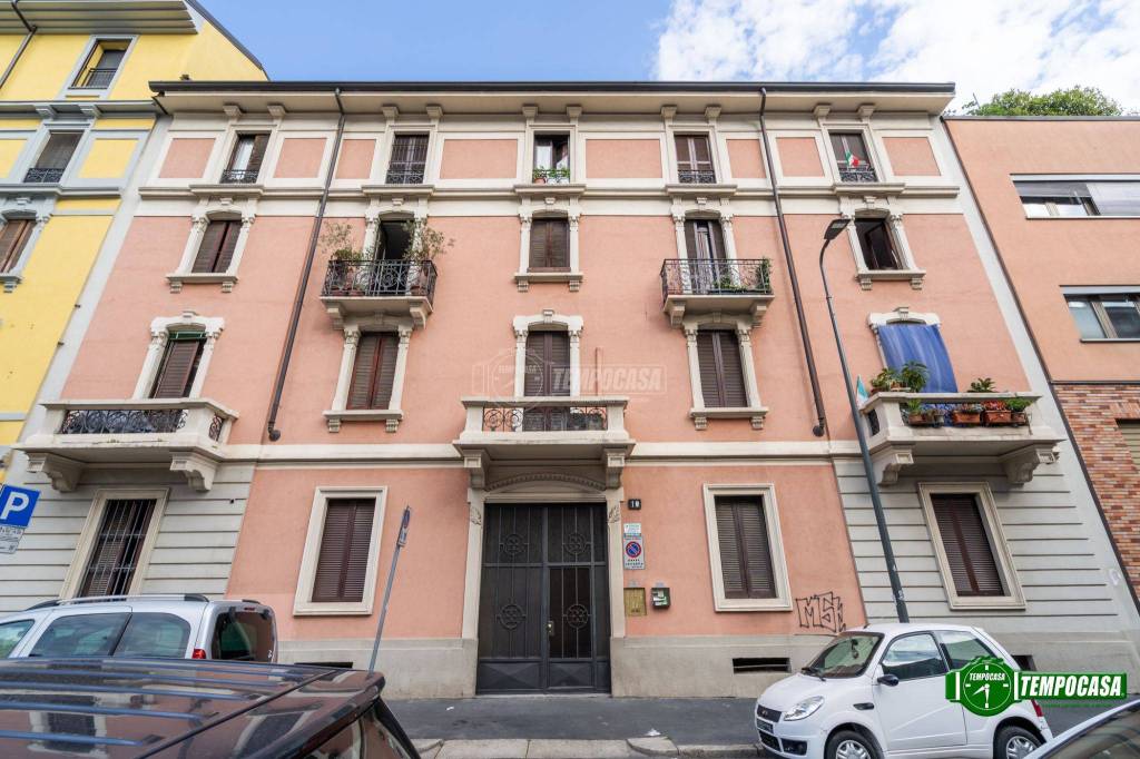 Appartamento in vendita a Milano via Temperanza, 10