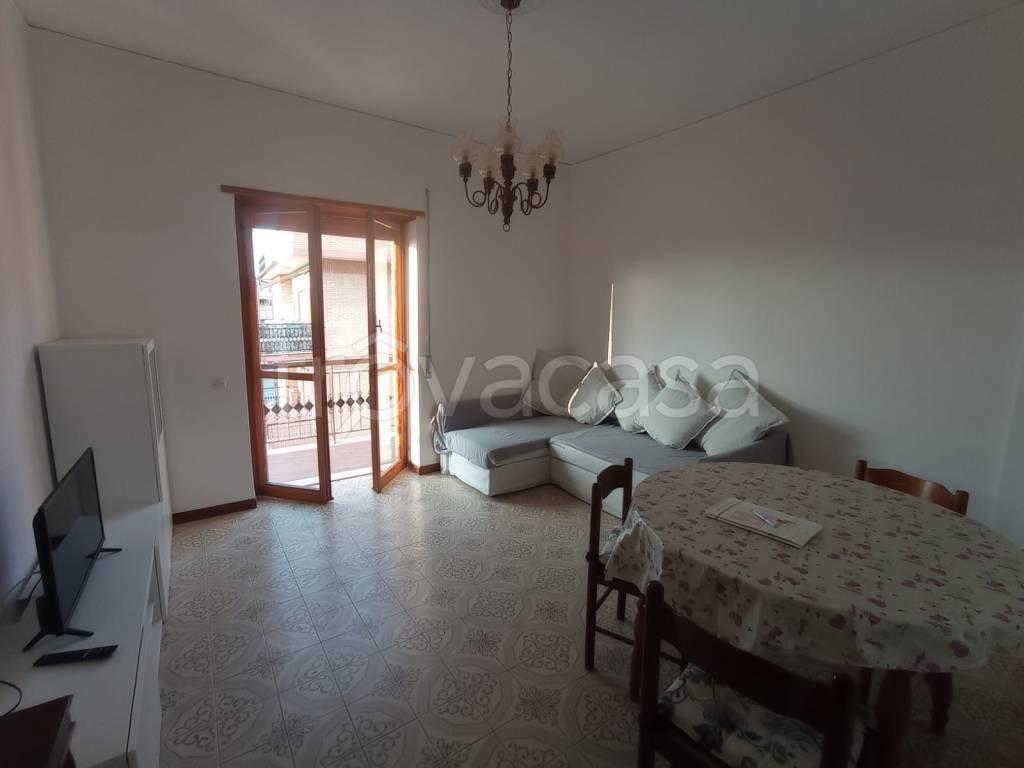 Appartamento in vendita a Ladispoli via Benedetto Croce