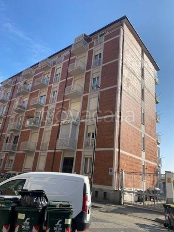 Appartamento in in vendita da privato a Torino via Rueglio, 14