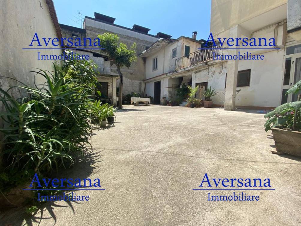 Villa a Schiera in vendita a Trentola Ducenta via Circumvallazione, 72