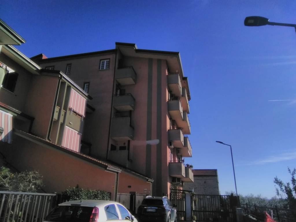 Appartamento in vendita a Macerata Campania via Giacomo Bove