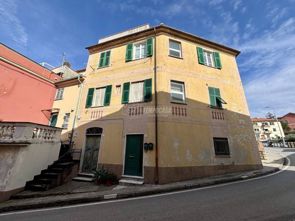 Appartamento in vendita a Sestri Levante strada Statale 1