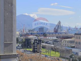 Ufficio in vendita a napoli via conte carlo di castelmola, 14