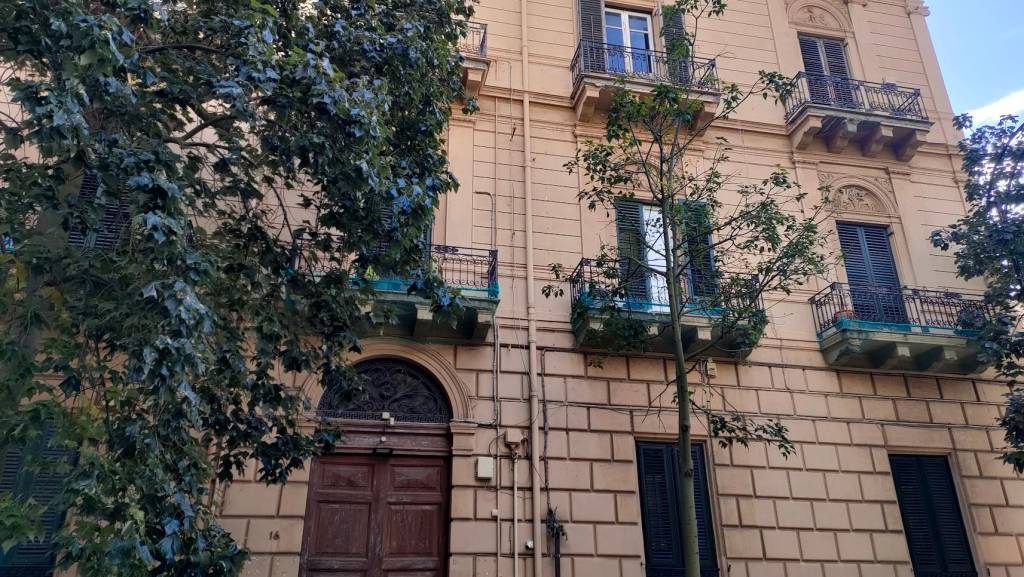 Appartamento in affitto a Palermo via Siracusa, 16