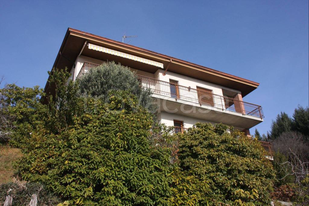 Villa in in vendita da privato a Biella strada delle Betulle, 4
