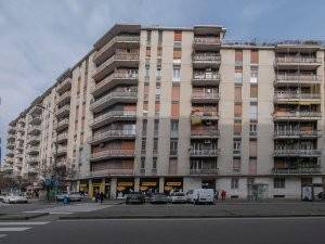 Appartamento in vendita a Milano viale Brenta, 3