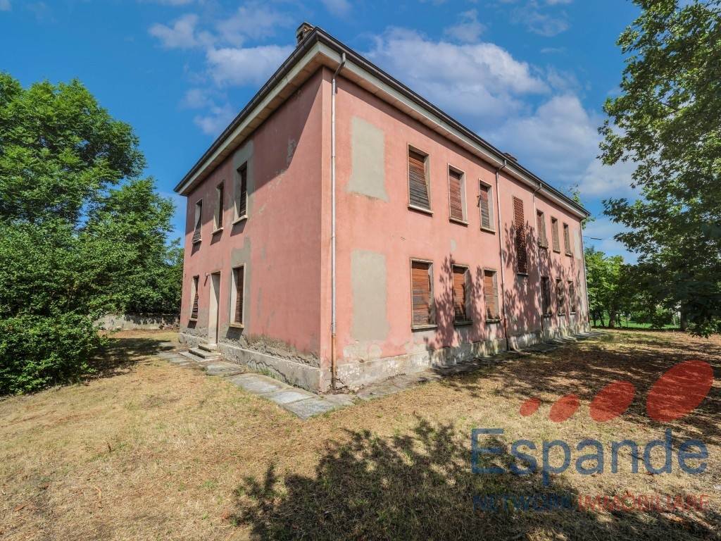 Casa Indipendente in vendita a Meldola via Monte Cavallo, 55