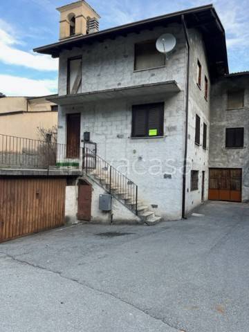 Villa in vendita a Faedo Valtellino via San Carlo