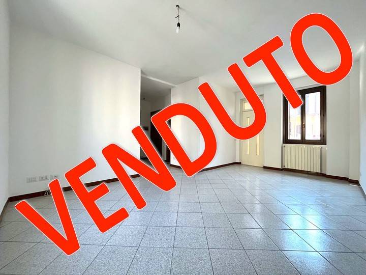 Appartamento in vendita a Villasanta via Federico Confalonieri