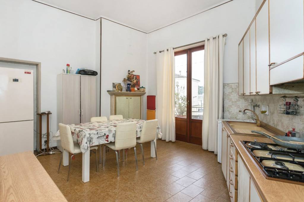 Appartamento in vendita a Dalmine piazzale Risorgimento, 2