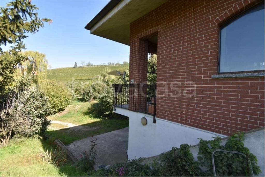 Villa in vendita a Treiso via Ausario, 20