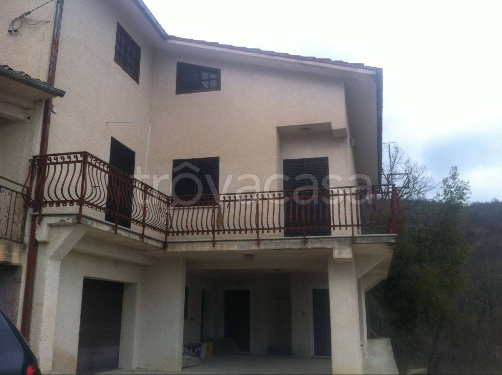 Villa in in vendita da privato ad Alvito via Macchialonga, 26