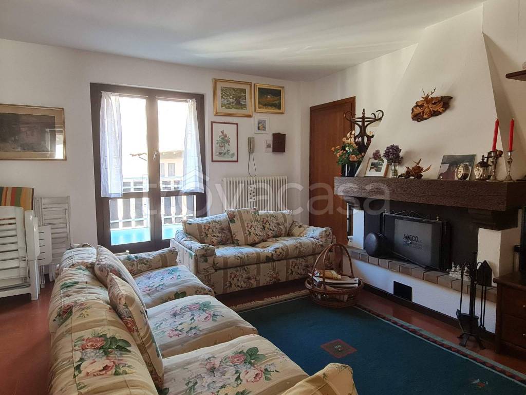 Appartamento in vendita a Caspoggio via Pizzo Scalino, 11