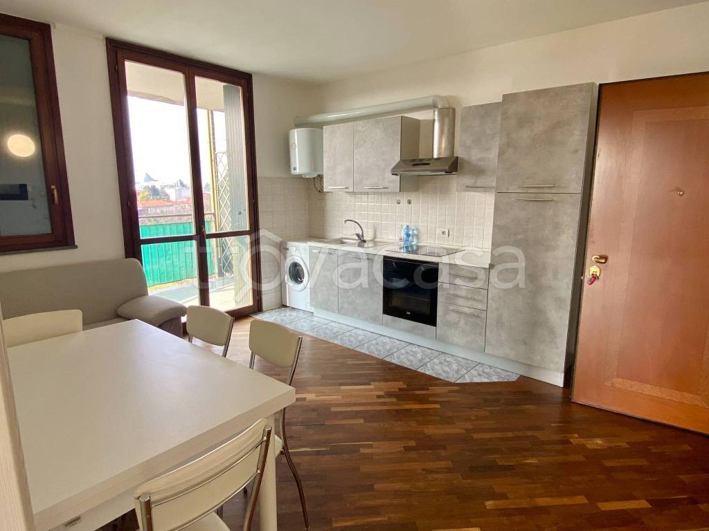 Appartamento in vendita a Gallarate via Tridentina, 5