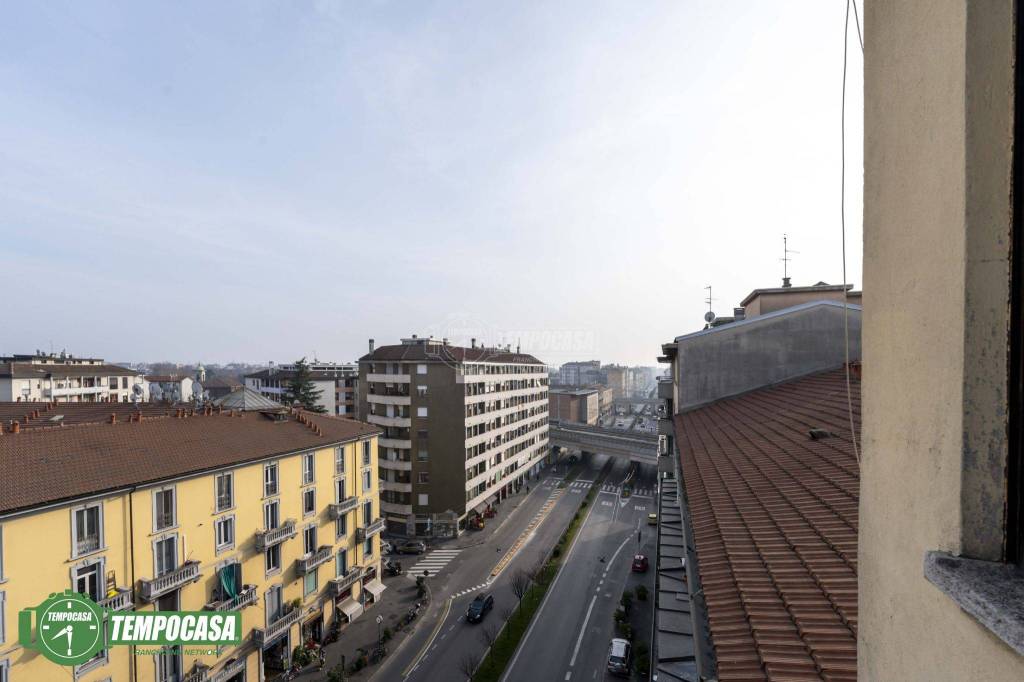 Appartamento in vendita a Milano via chioggia 1