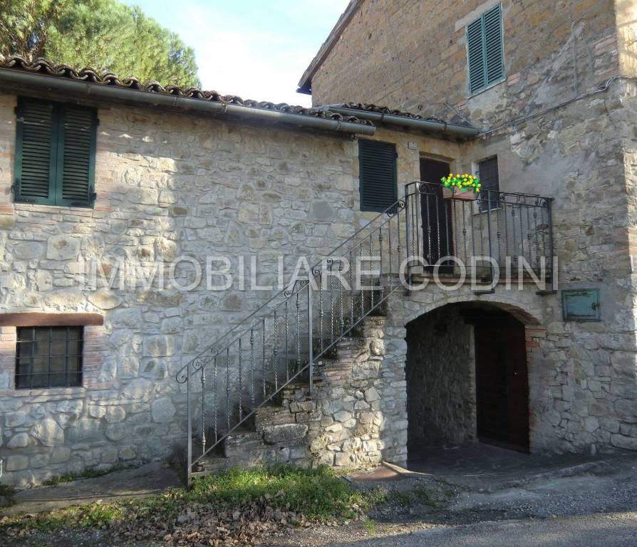 Casa Indipendente in vendita a Todi vocabolo Castello, 33