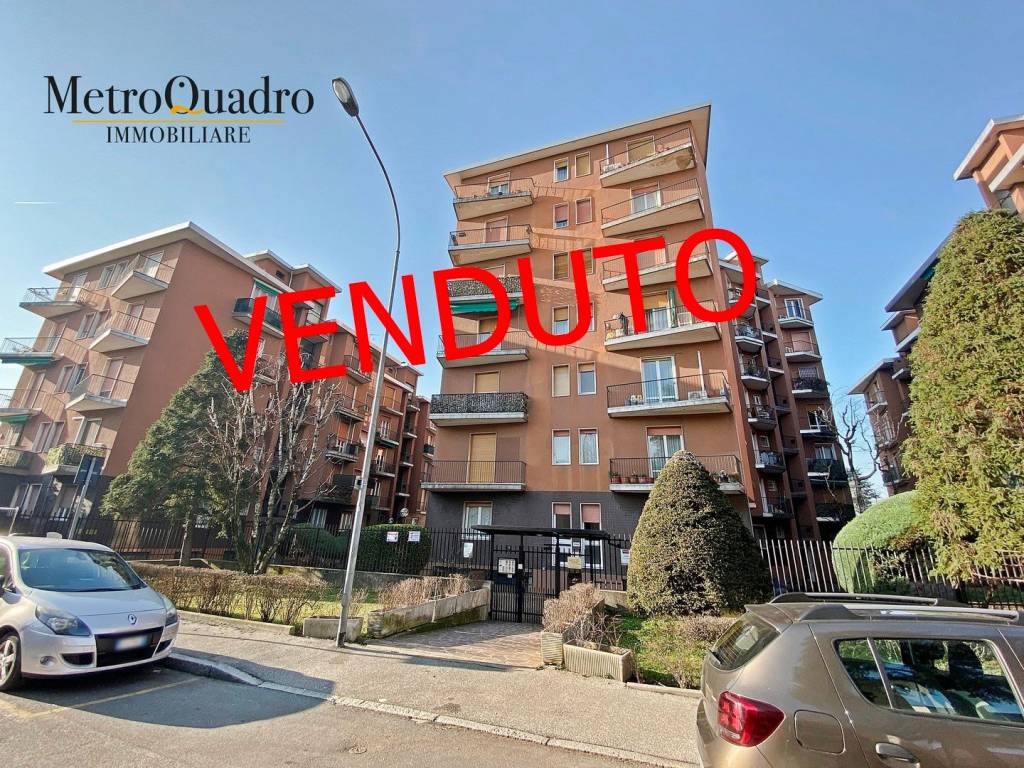 Appartamento in vendita a Monza via Amerigo Vespucci, 25