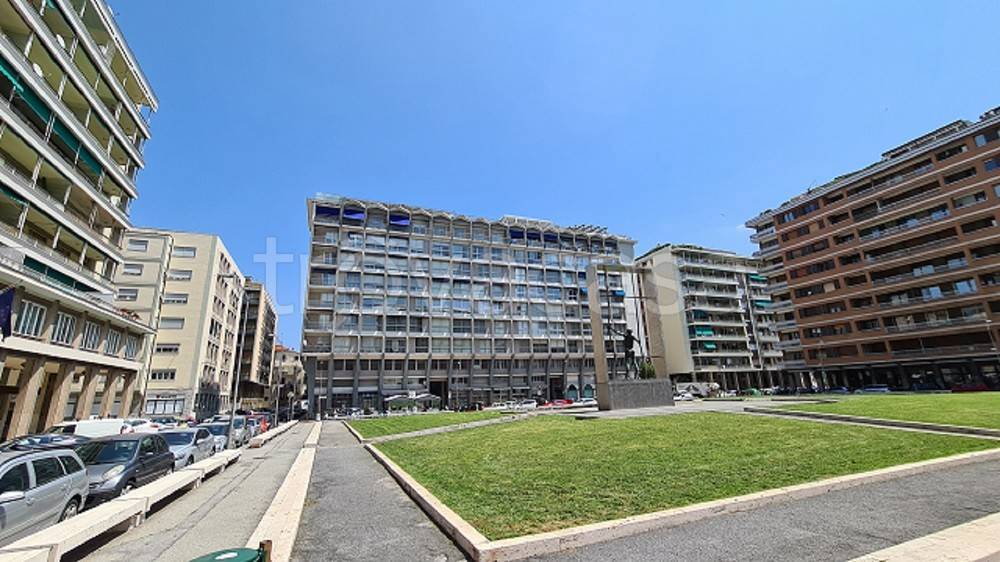 Appartamento in vendita a Savona piazza Martiri della Libertà