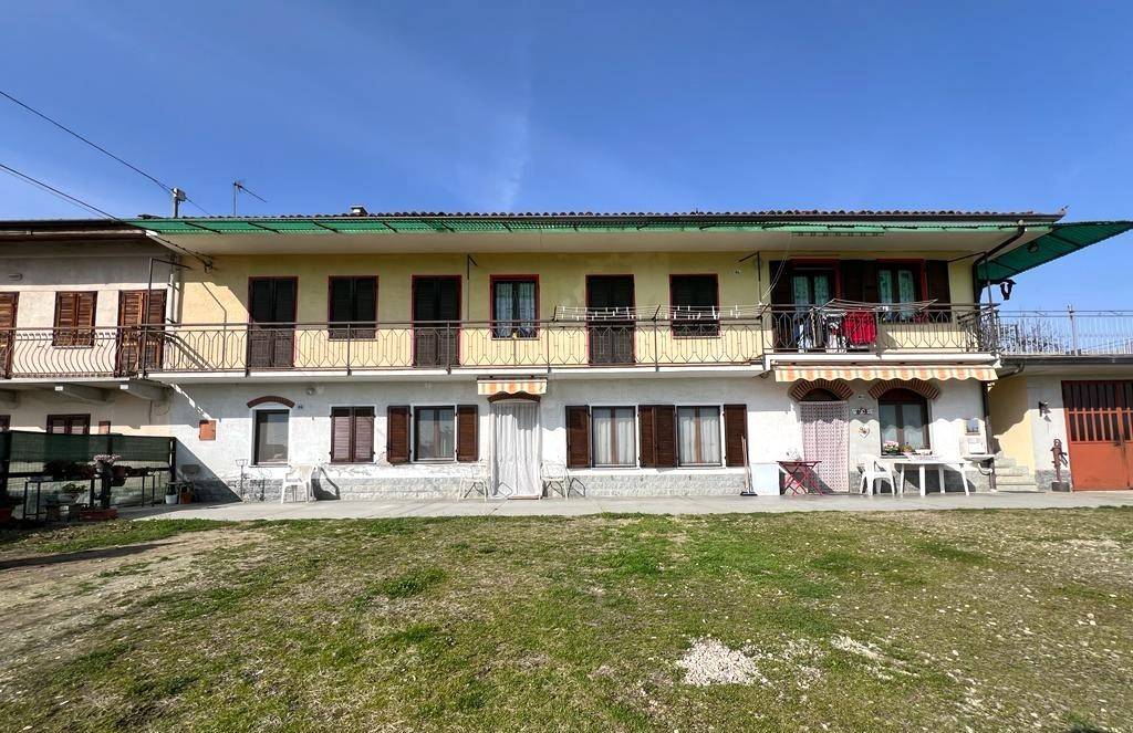 Appartamento in vendita a Canale via Santo Stefano Roero