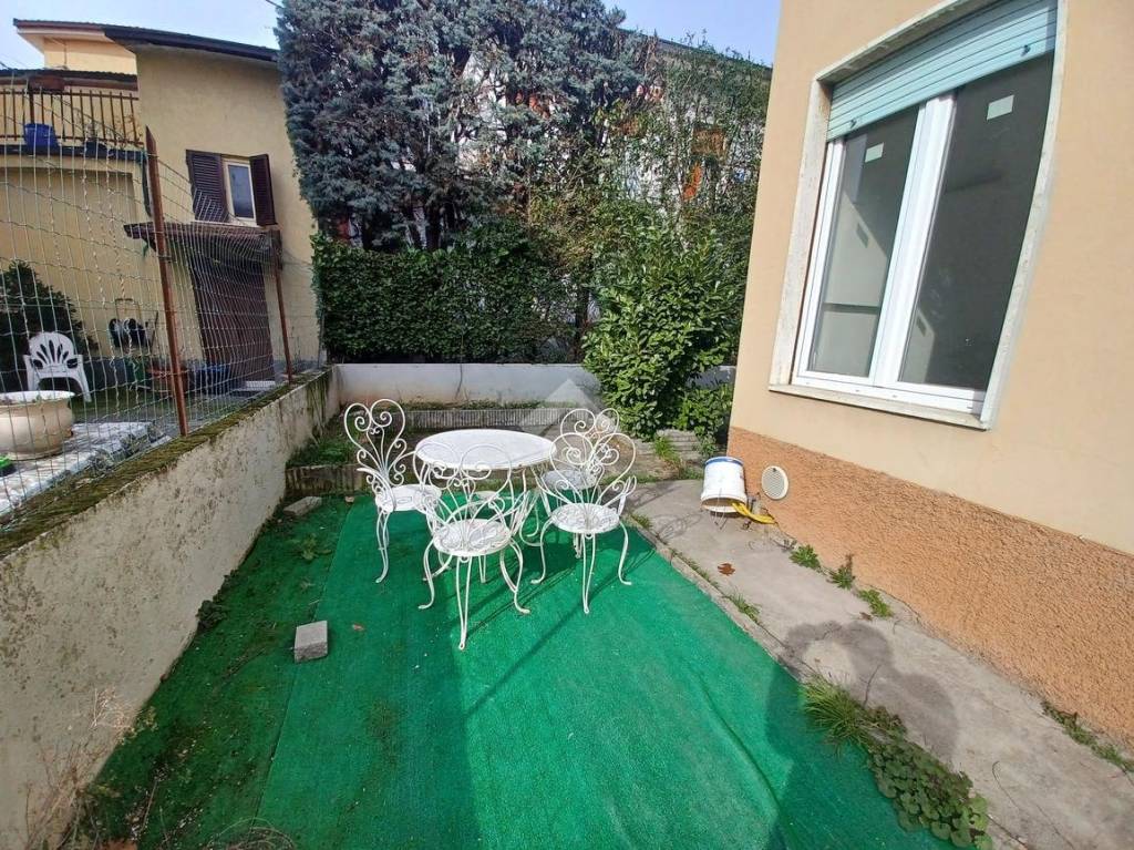 Appartamento in vendita a Bergamo via Giovanni Battista Moroni, 364