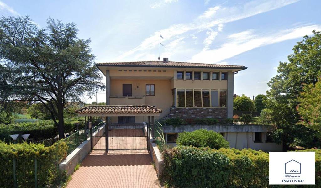 Villa all'asta a Susegana via 18 Giugno, 191