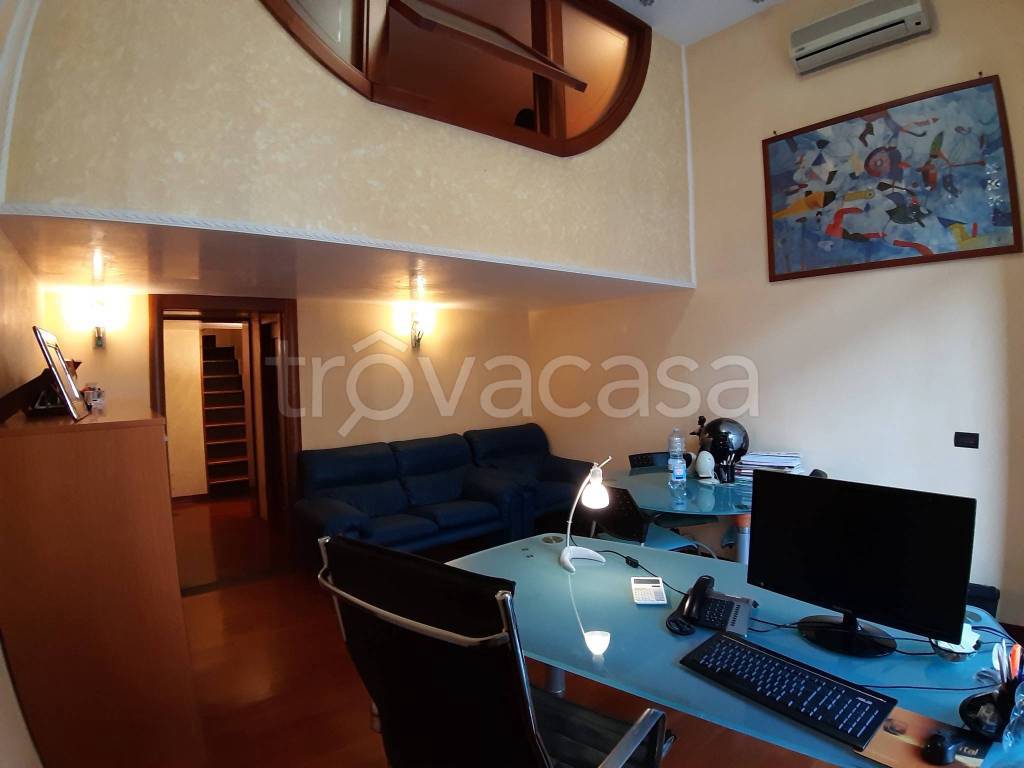 immagine annuncio 1 di 8