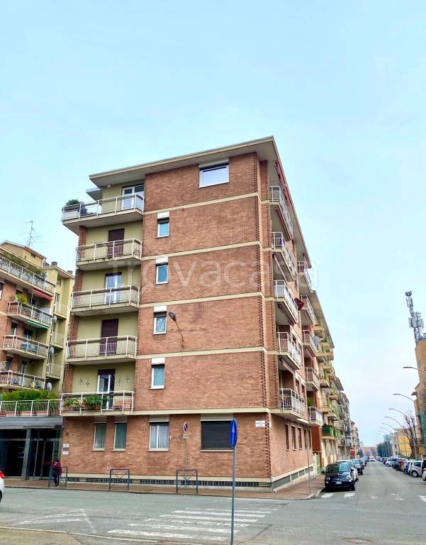 Appartamento in vendita a Biella via Lorenzo Delleani, 39