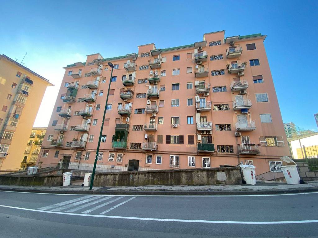 Appartamento in vendita a Napoli via nino bixio, 59