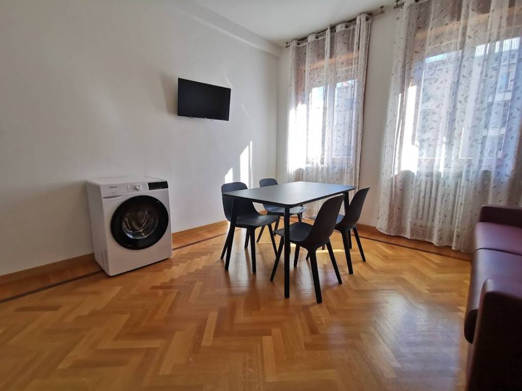 Appartamento in affitto a Milano via Giovan Battista Pergolesi, 26