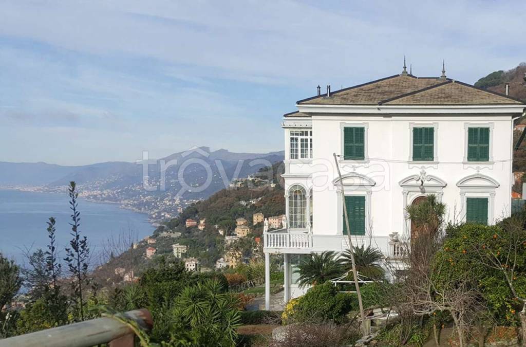 Villa in vendita a Camogli via Venticinque Aprile