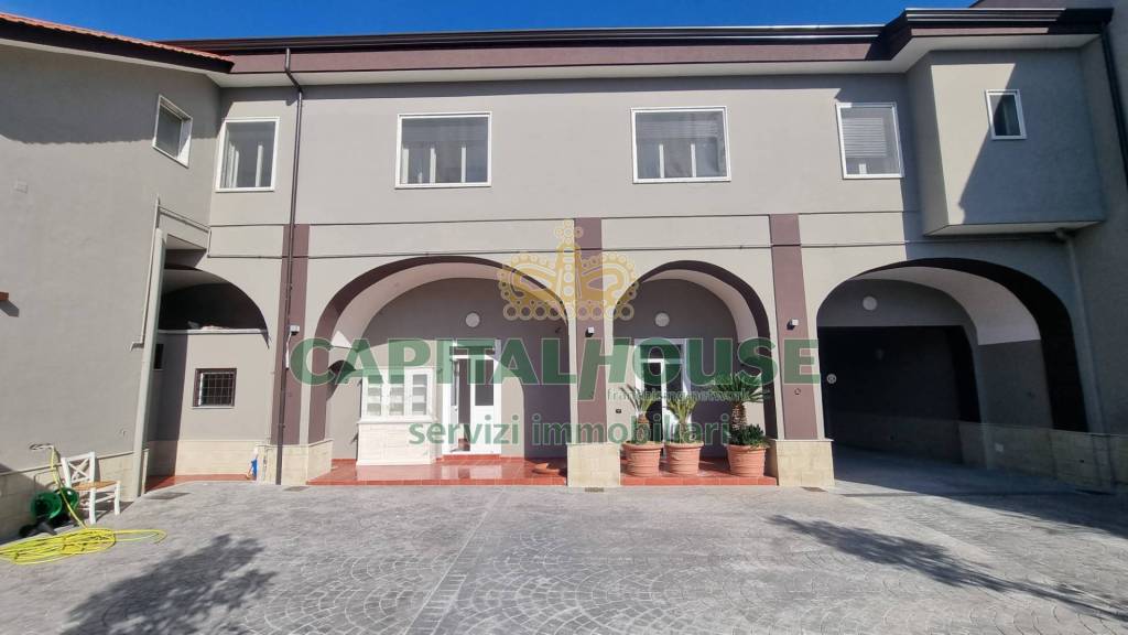 Villa Bifamiliare in vendita a Macerata Campania