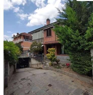 Villa all'asta a Rivoli via Scalenghe, 40