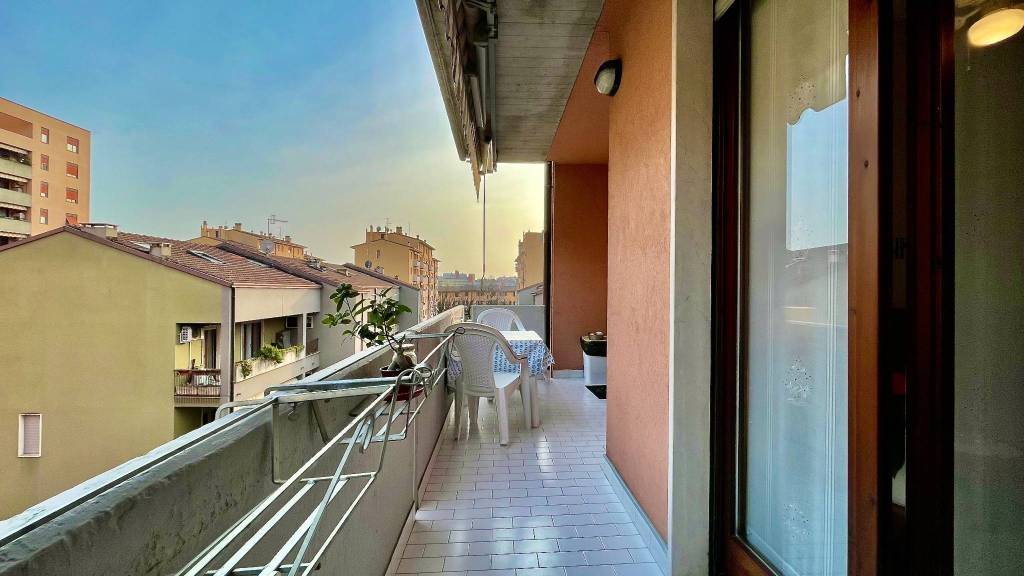 Appartamento in vendita a Verona via Crotone, 4