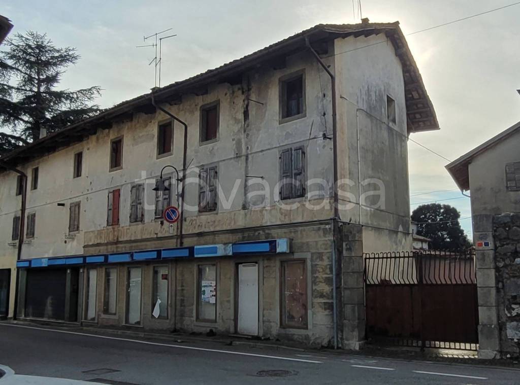 Rustico in vendita a Martignacco via Liciniana, 58